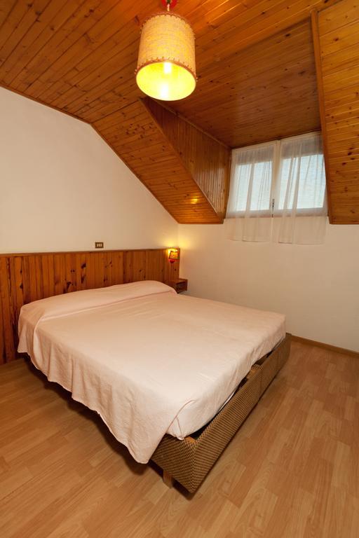 Hotel Rosalpina Folgaria Eksteriør bilde