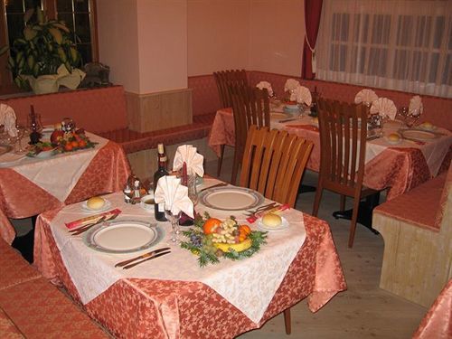Hotel Rosalpina Folgaria Eksteriør bilde